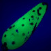 Nebco Aqua Spoon UV (świeci w ultrafiolecie), zielony/nikiel, 17 g błystka wahadłowa #5597
